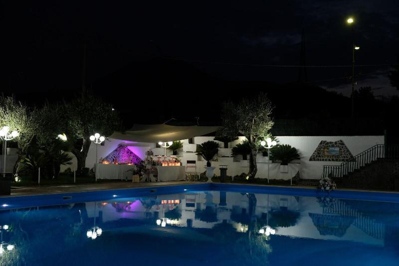 Hotel Ristorante La Vela à Boscoreale Extérieur photo